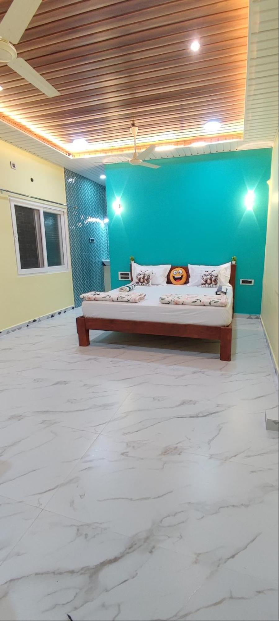 Vaibhav Home Stay ฮัมปี ภายนอก รูปภาพ
